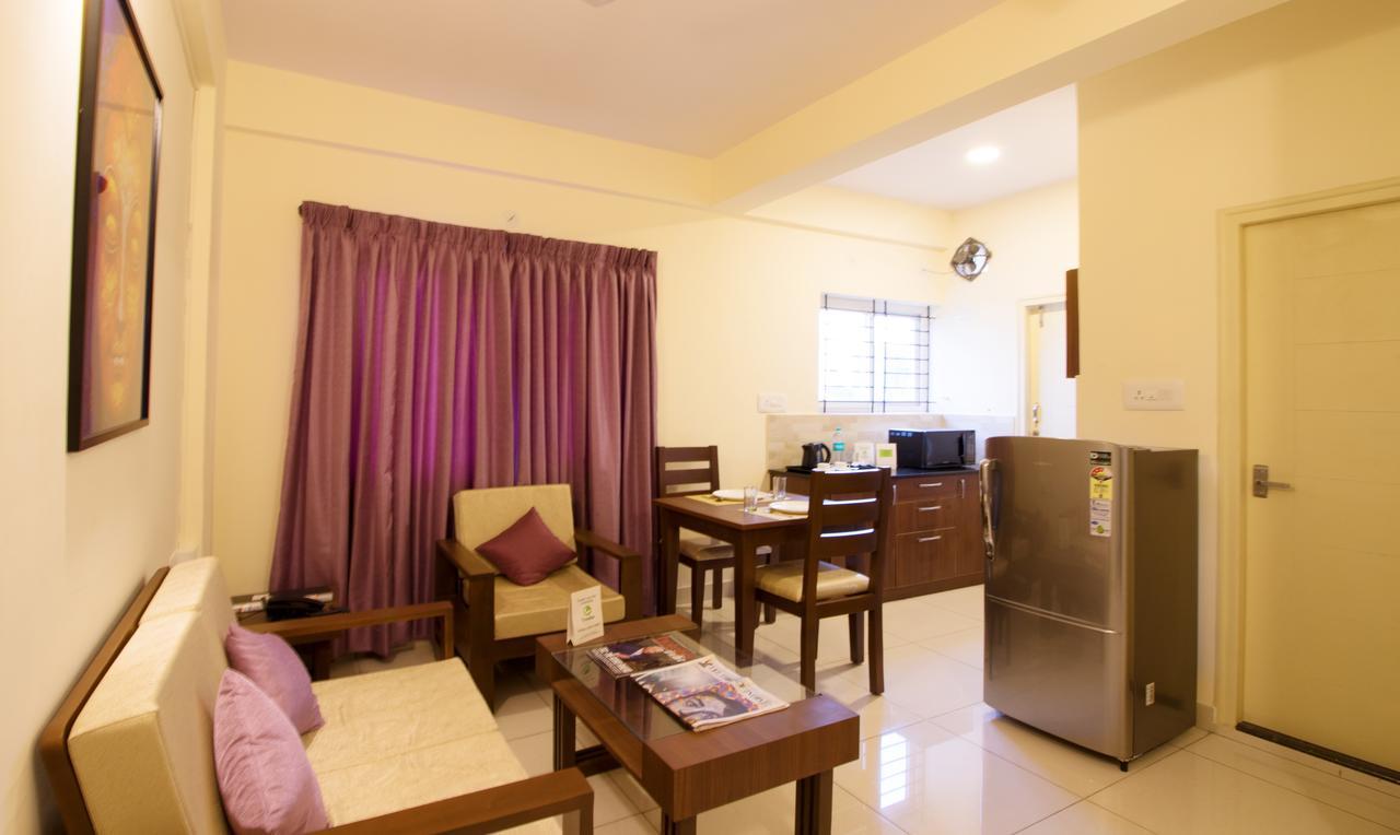 Treebo Trend Mel'S Suites Indiranagar Бангалор Экстерьер фото